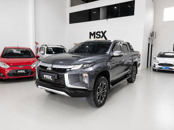 MITSUBISHI L200 TRITON 2.4 16V TURBO DIESEL SPORT HPE CD 4P 4X4 AUTOMÁTICO